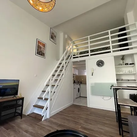 Le Cosy' Moderne - Proche Musee D'art Moderne Apartment *