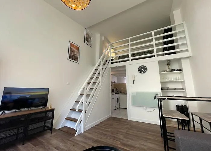 Le Cosy’ Moderne - Proche Musée D'art Moderne Apartment *